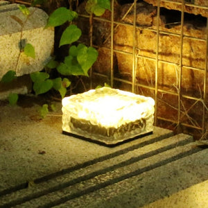 Open image in slideshow, Solar Brick Ice Cube outdoor Light
