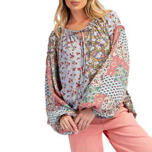 Open image in slideshow, Women&#39;s Floral Blouse
